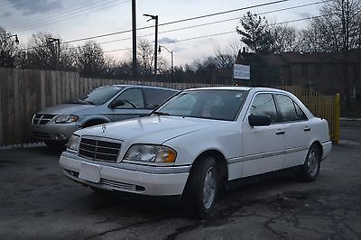 Mercedes-Benz : C-Class 220 mercedes c220