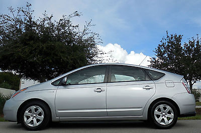 Toyota : Prius CERTIFIED w/ WARRANTY & NAVIGATION CLASSIC SILVER w/ LEATHER & BACK UP CAMERA~JBL STEREO~SMART KEY~10 11 12 13
