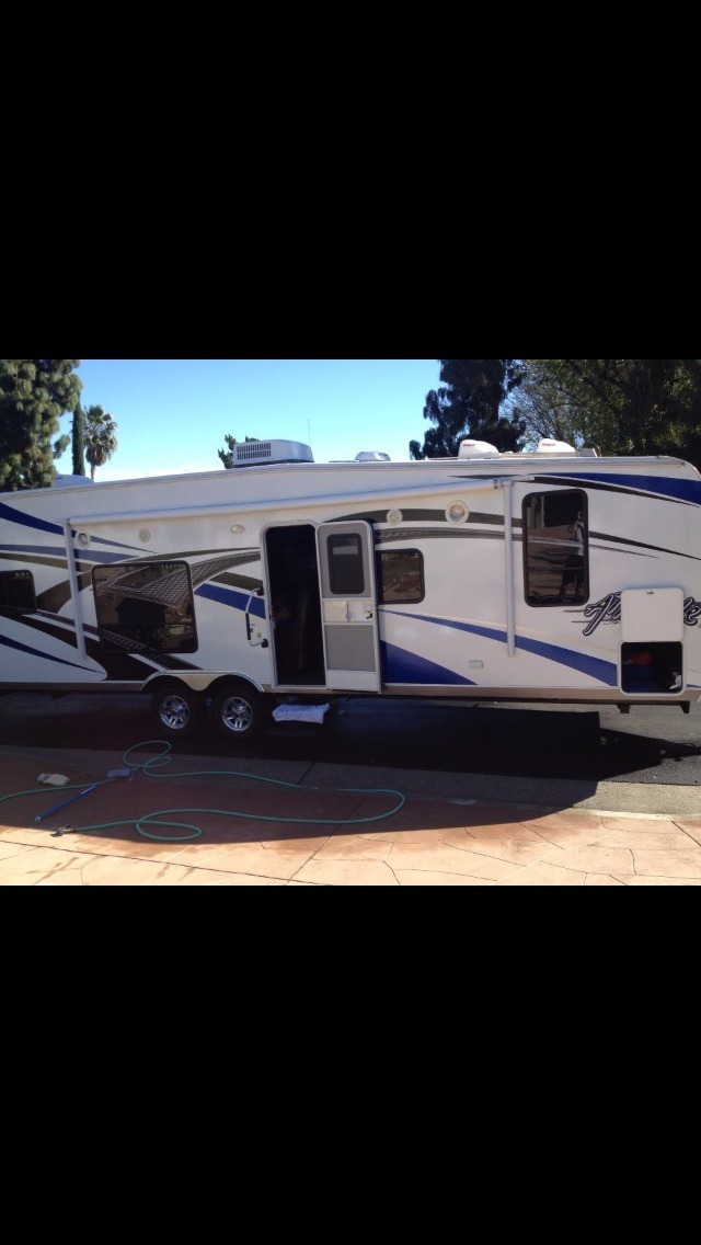 2013 Eclipse Recreational Vehicles Attitude 27CBG