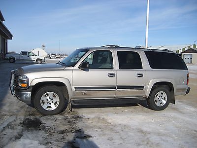 Chevrolet : Suburban 2004 2004 suburban