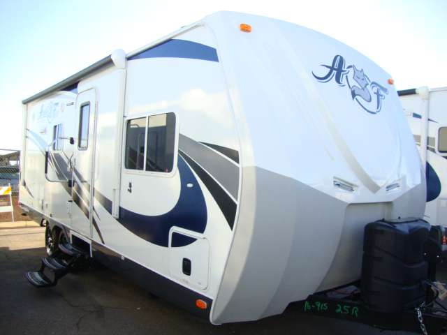 2016 Northwood Arctic Fox 25R Classic