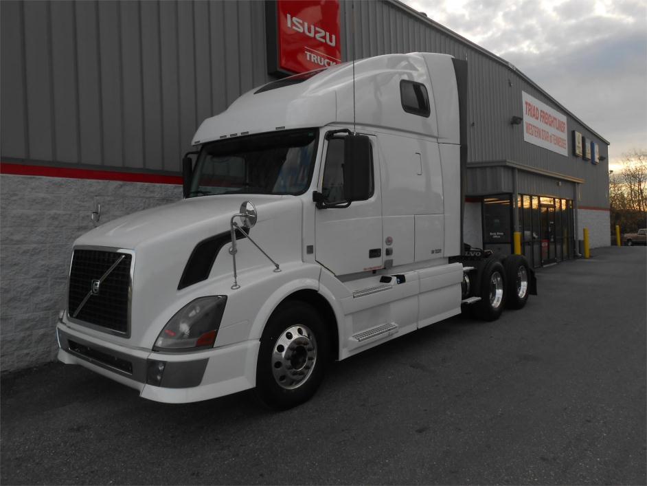 2012 Volvo Vnl64t670