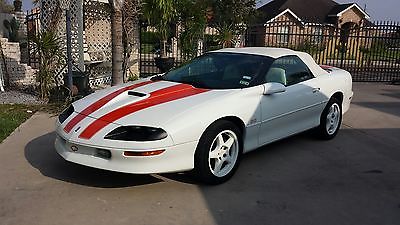 Chevrolet : Camaro 1997 chevrolet camaro convertible ss 30 th anniversary