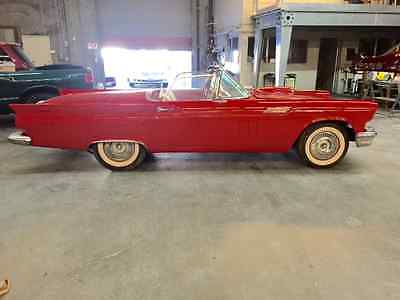 Ford : Thunderbird 1957 ford thunderbird convertable red runs and ready for a new home