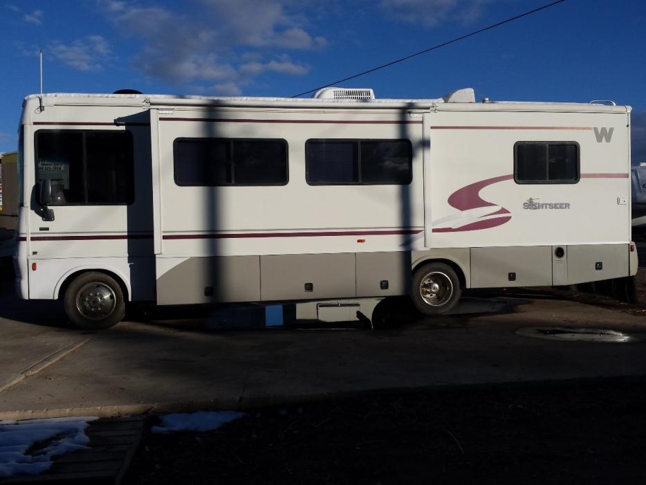 2016 Winnebago Itasca Sunstar LX 35B