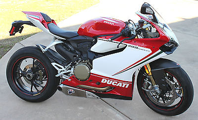 Ducati : Superbike DUCATI 1199 S PANIGALE TRICOLORE w/Termigoni ++ under 1k miles! The Real Deal