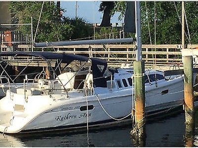 1996 Hunter 336 sailboat great project boat