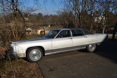 Lincoln : Town Car delux 1977 lincoln town car