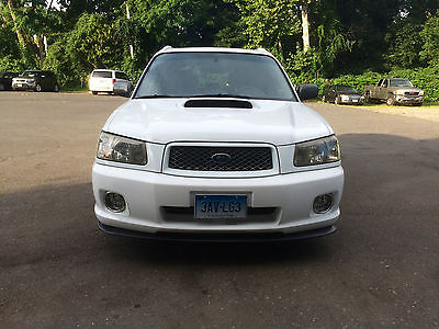 Subaru : Forester XT Wagon 4-Door 2004 subaru forester xt 4 door wagon aspen white jdm cross sports