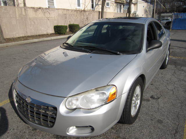 Chrysler : Sebring 2004 4dr Sdn New Trade low miles 85000miles 85000miles auto ac sunroof runs great warrantee