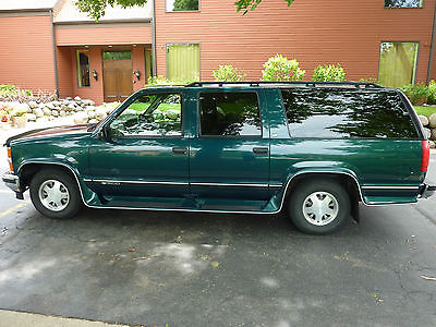 Chevrolet : Suburban LS 1997 chevrolet chevy suburban 1500 ls