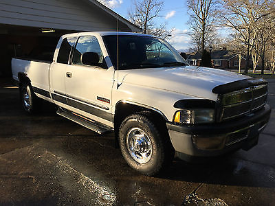 Dodge : Ram 2500 Laramie SLT 2002 dodge ram quad cab 5.9 l turbo diesel