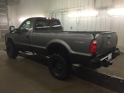 Ford : F-350 Xlt F350 regular cab, front and rear bullet proof bumpers, box liner down the sides