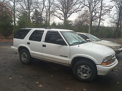 Chevrolet : Blazer LS Sport Utility 4-Door 2002 chevrolet blazer ls sport utility 4 door 4.3 l