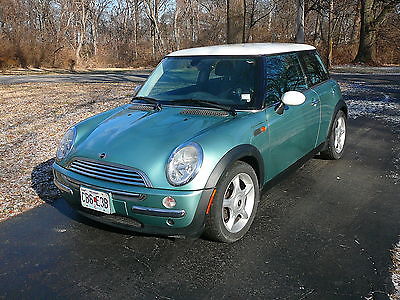 Mini : Cooper 2003 mini cooper unique mint green color