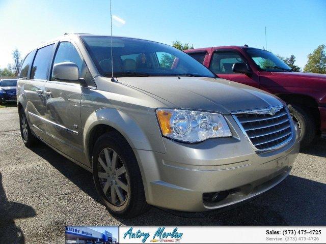 2009 Chrysler Town & Country