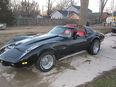 Chevrolet : Corvette T TOP 1977 corvette 0 nly 33 000 miles black with red leather interior one owner