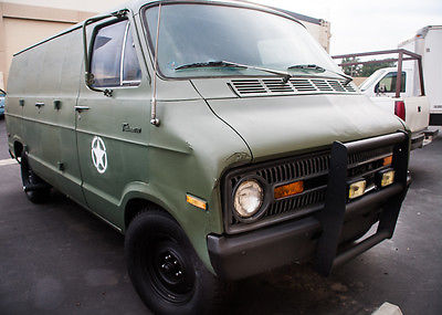 Dodge : Other 4 doors Classic Van Dodge Tradesman 100 b100 1972 318 Assault Vehicle Military Green
