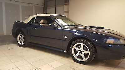 Ford : Mustang GT 2003 ford mustang gt convertible 2 door 4.6 l