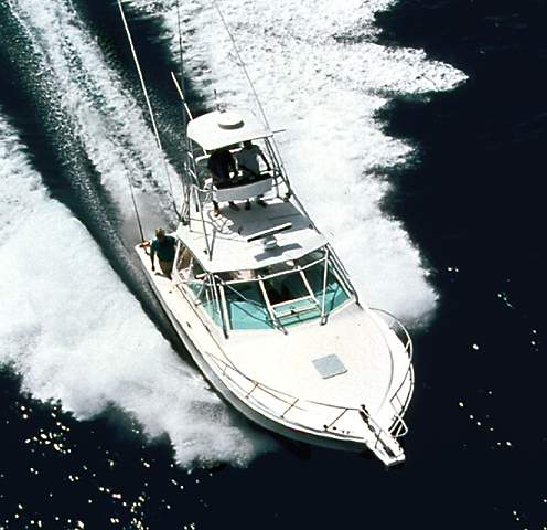 1999 Cabo Yachts 31 Express