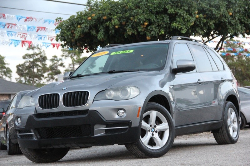 2008 BMW X5  3.0si Automatic Leather  Panorama Roof 3rd Row Seat Only 89K Miles WE FINANCE!!