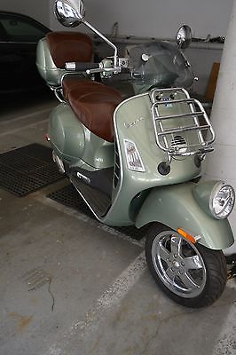 2011 Other Makes Vespa GTR  2011 vespa gtr .006 miles original owner