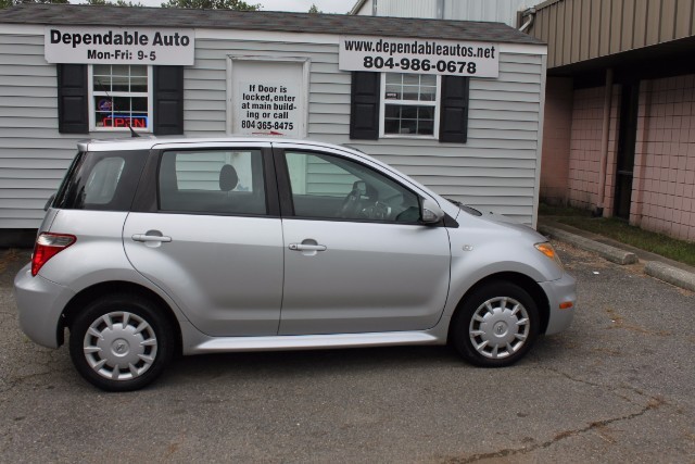 2006 Scion xA Hatchback