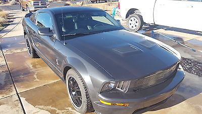 2009 Ford Mustang Shelby GT500 Coupe 2-Door '09 Mustang GT500 Shelby, dark grey, black leather, 6sp manual, Nav, Pypes.