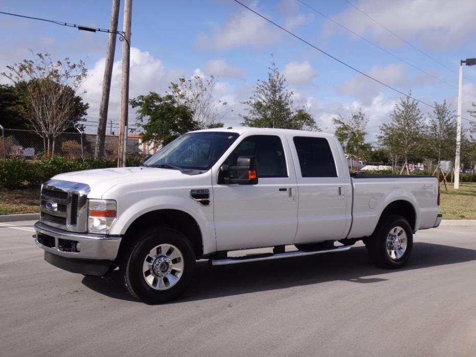 2010 Ford F-250 Lariat 4X4 Crew Cab 2010 Ford F250 Lariat 4X4 Crew Cab Super Duty FL Truck 1 Owner 5.4L Triton V8