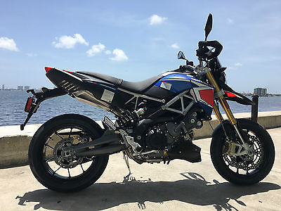 2016 Aprilia DORSODURO 750 ABS  2016 APRILIA DORSODURO 750 ABS