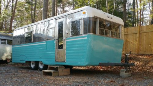 vintage travel trailer camper