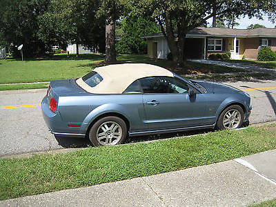 2006 Ford Mustang GT Premium 2006 Mustang GT Premium Convertible. V8-300hp, exc.mechanical&cosmetic cond.
