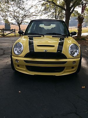 2003 Mini Cooper S Combo #2 Sport Package Low Mileage 2003 Mini Cooper S with John Cooper Works Upgrade Package