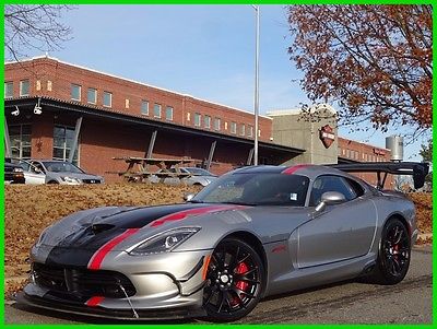 2016 Dodge Viper VIPER ACR EXTREME ONE OWNER CLEAN CARFAX FINANCING V10 MANUAL CARBON FIBER EXTREME AERO TOUCHSCREEN NAVIGATION BACKUP CAMERA BT