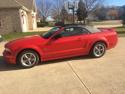 2005 Ford Mustang Premium 2005 mustang gt convertible