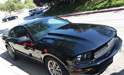 2005 Ford Mustang  2005 FORD MUSTANG