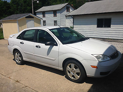 2005 Ford Focus  Ford Focus ZX4 2005