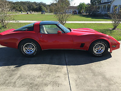 1980 Chevrolet Corvette  1980 CHEVROLET CORVETTE RED T TOPS T-TOPS AC AIR CONDITIONING HUGE STEREO NICE!!