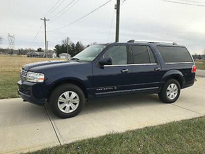 2010 Lincoln Navigator L Sport Utility 4-Door 2010 Lincoln Navigator L ELITE, TOWING and MONOCHROME APPEARANCE Packages  NICE