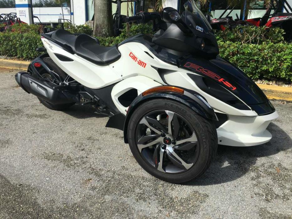 2014  Can-Am  Spyder RS-S SE5