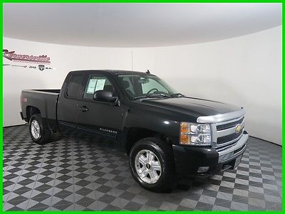 2011 Chevrolet Silverado 1500 LT 4x4 5.3L V8 Engine Extended Cab Truck Towing EASY FINANCING! 60230 Miles Used Black 2011 Chevrolet Silverado 1500 LT 4WD