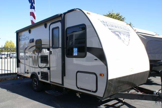 Winnebago Micro Minnie 1700BH