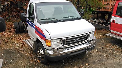 2007 Ford E-Series Van Base Cutaway Van 2-Door 2007 Ford E-450 DIESEL 6.0 / 161,765 MILES / OPEN CHASSIS / TOWNSHIP OWNED