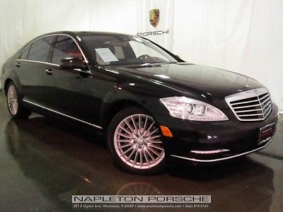 2010 Mercedes-Benz S-Class 4Matic Sedan 4-Door 2010 Mercedes-Benz S-Class S550 4MATIC