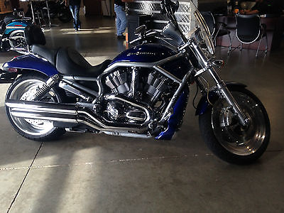 2007 Harley-Davidson VRSC  07 HARLEY V-ROD, NADA $8200 WITHOUT UPGRADED PIPES, WIDSHIELD, LIGHT KIT! LOW $!