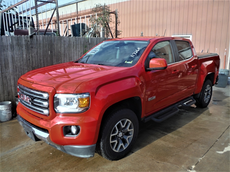 2015 GMC Canyon SLE CREW CAB 4WD 2015 GMC CANYON SLE CREW CAB 4WD 20551 Miles CARDINAL RED TRUCK  6-SPEED AUTOMAT