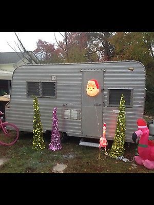 vintage 14ft camper trailer