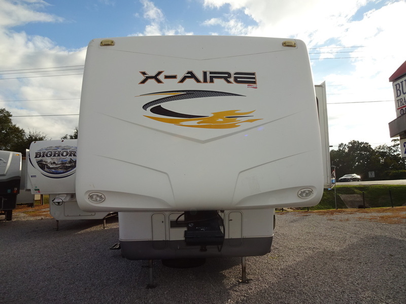 Newmar X-AIRE 38CKTH