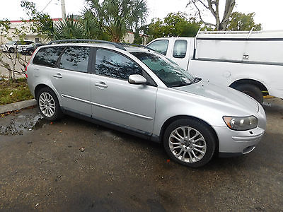 2005 Volvo Other Silver 2005 Volvo V50 EVERYTHING new but engine