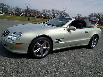 2003 Mercedes-Benz SL-Class  2003 Mercedes SL500 Designo Launch Edition Brand New Only 2000 Build Only 6K